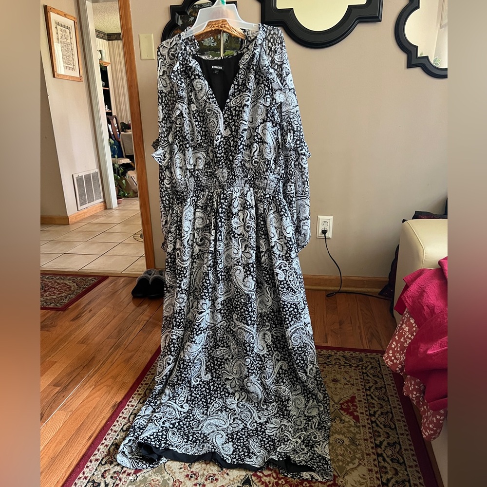 Paisley print maxi dress